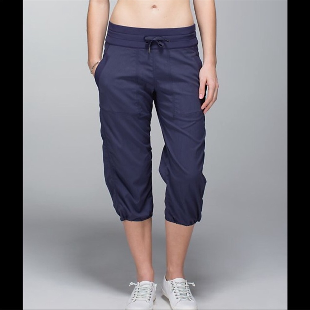 Lululemon Dance Studio Crop